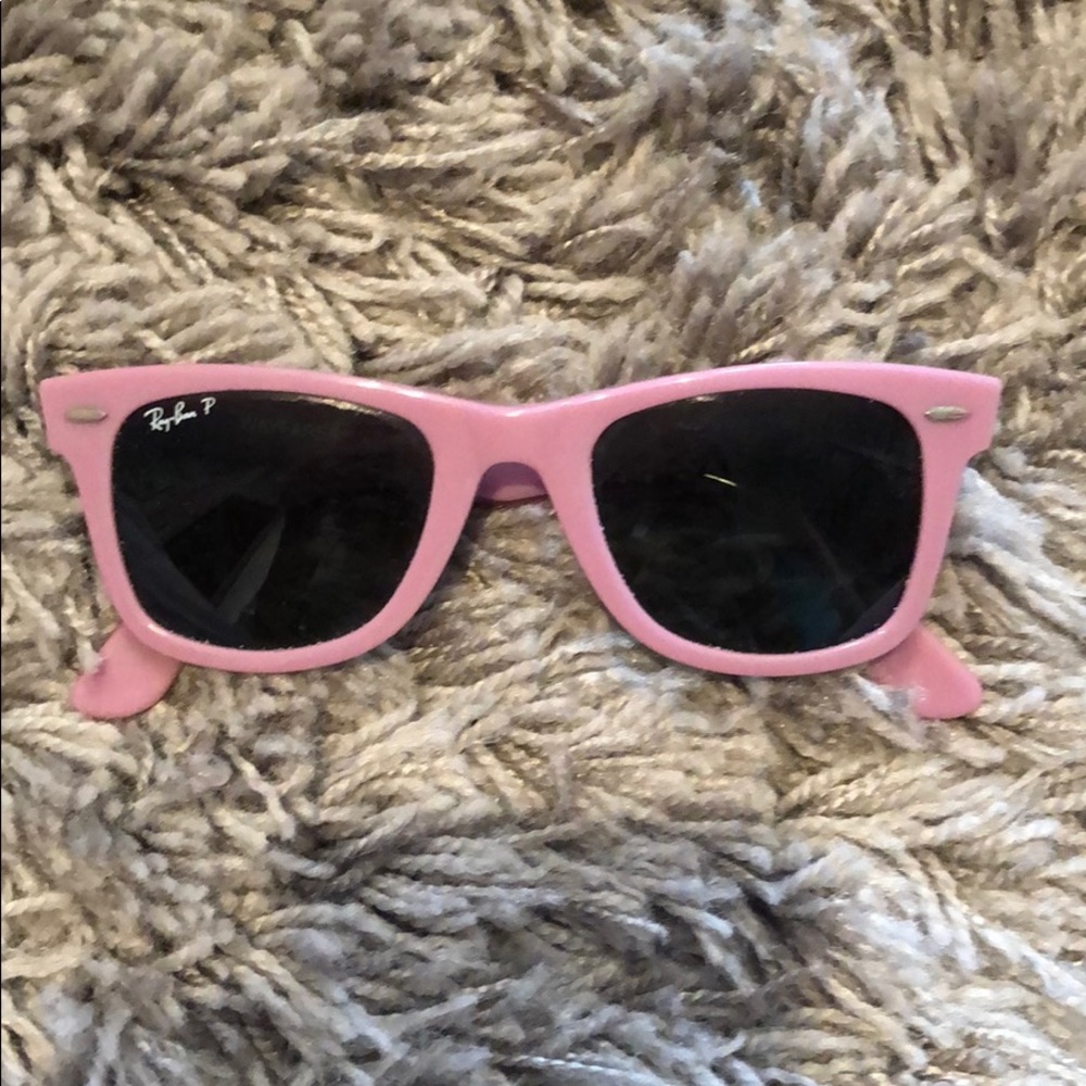 Pink ray ban wafers. Polarized lenses.